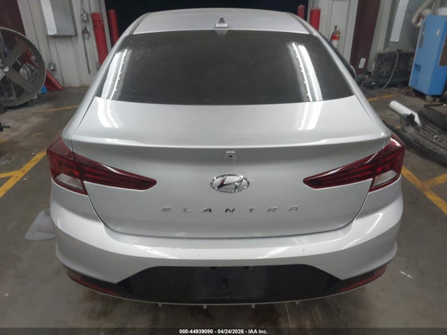 KMHD84LF1KU756011 Hyundai ELANTRA SEL
