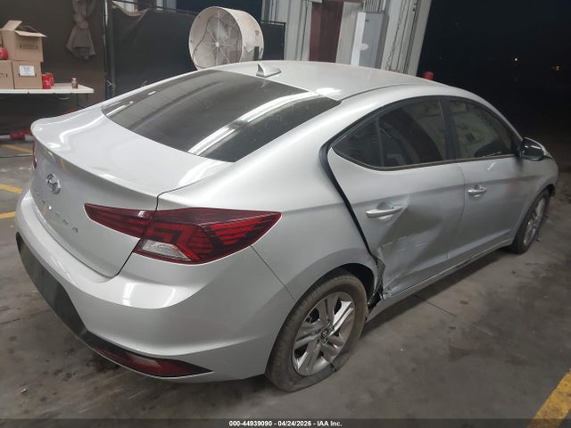 KMHD84LF1KU756011 Hyundai ELANTRA SEL