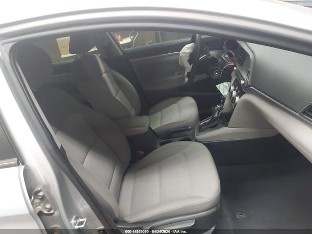 KMHD84LF1KU756011 Hyundai ELANTRA SEL