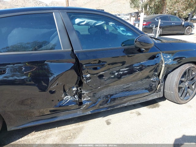 2HGFE4F81TH318128 Honda Civic Hybrid Sport/sport Touring