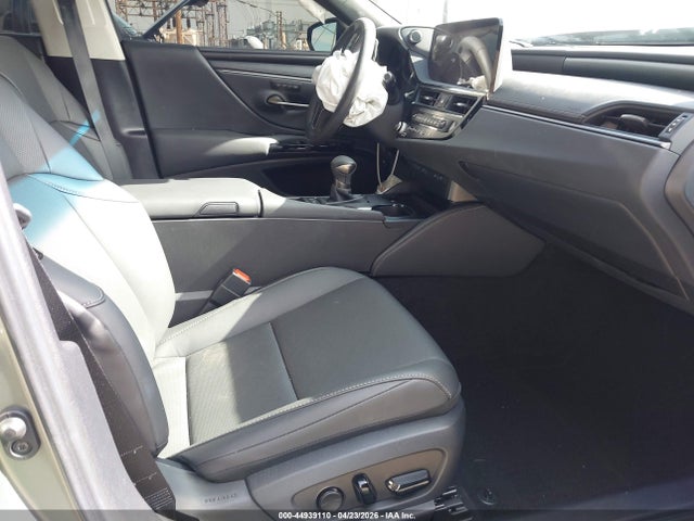Продаж на аукціоні авто 2025 Lexus Es 300h, vin: 58ADA1C1XSU061459, номер лоту: 44939110