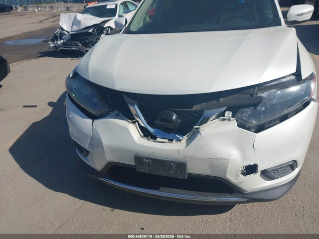 44939119 :رقم المزاد ، 5N1AT2ML0FC778572 vin ، 2015 Nissan Rogue S مزاد بيع