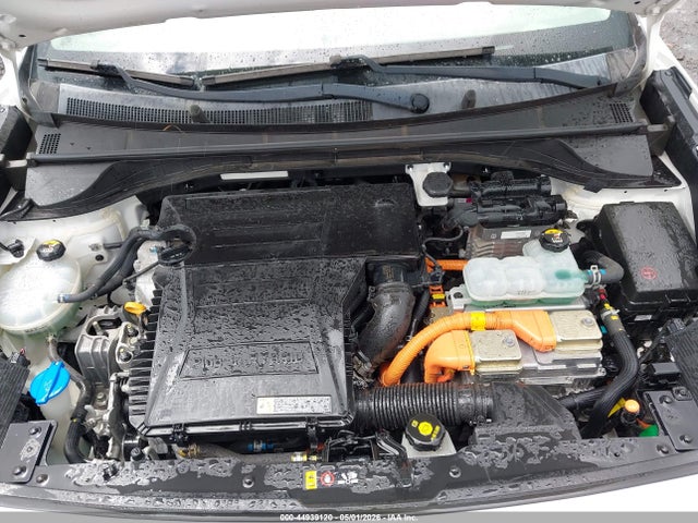 2018 Kia Niro Plug-in Hybrid Lx მანქანა იყიდება აუქციონზე, vin: KNDCM3LD7J5211010, აუქციონის ნომერი: 44939120