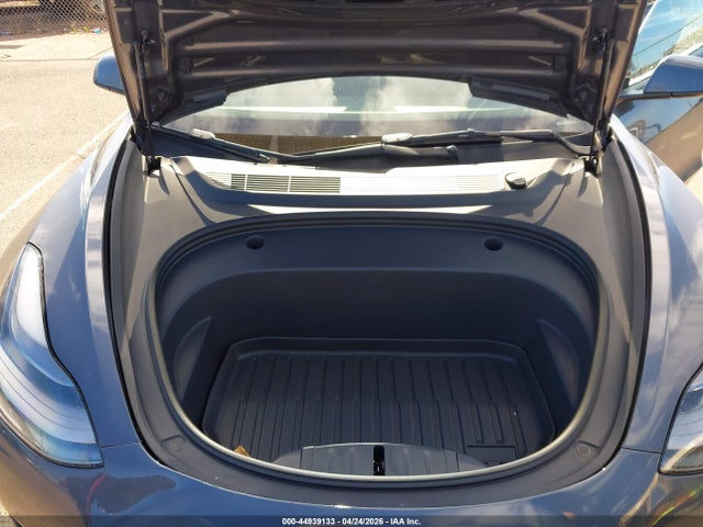 Tesla Model 3 Rear-wheel Drive 2023 5YJ3E1EA3PF420630 Image 10