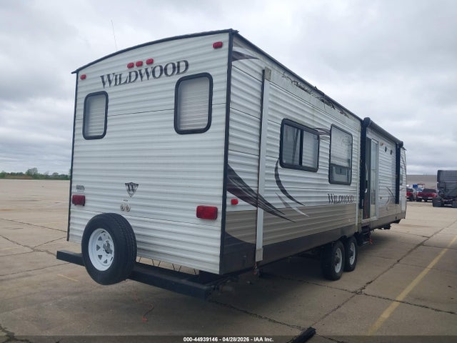 Продажа на аукционе авто 2015 Forest River Wildwood, vin: 4X4TWDN23FM054269, номер лота: 44939146