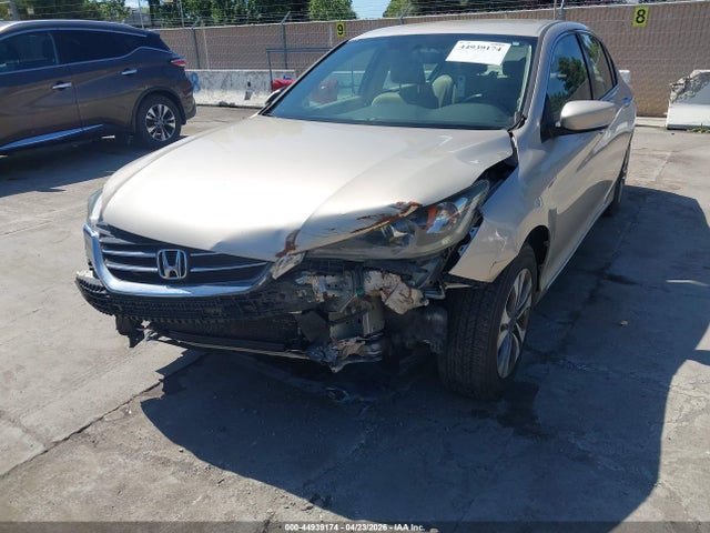 44939174 :رقم المزاد ، 1HGCR2F32FA248688 vin ، 2015 Honda Accord Lx مزاد بيع