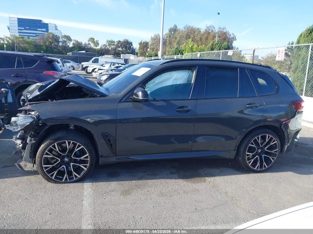 2022 Bmw X5 M მანქანა იყიდება აუქციონზე, vin: 5YMJU0C03N9K36074, აუქციონის ნომერი: 44939178