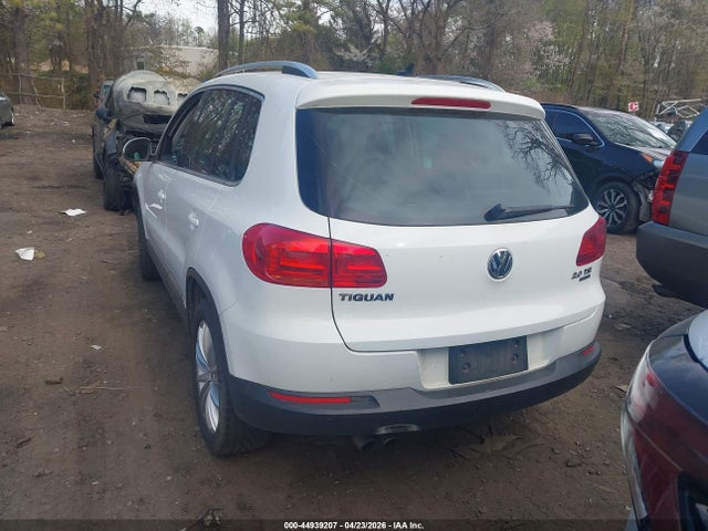 2014 Volkswagen Tiguan Sel მანქანა იყიდება აუქციონზე, vin: WVGBV3AX7EW623509, აუქციონის ნომერი: 44939207