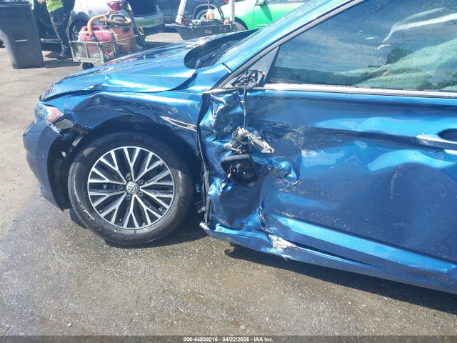 44939216 :رقم المزاد ، 3VWE57BU4KM035475 vin ، 2019 Volkswagen Jetta 1.4t Sel مزاد بيع