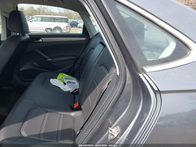 Aukcja sprzedaży 2021 Volkswagen Passat 2.0t Se, vin: 1VWSA7A36MC012291, numer aukcji: 44939220