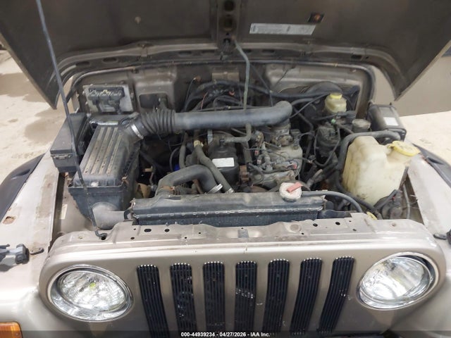 44939234 :رقم المزاد ، 1J4FA29P12P769582 vin ، 2002 Jeep Wrangler Se مزاد بيع