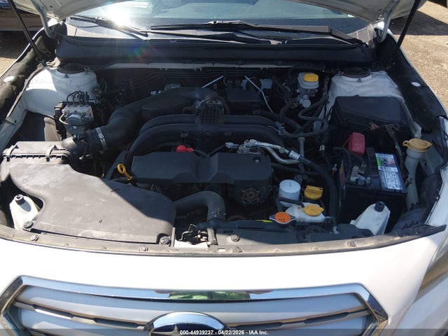 44939237 :رقم المزاد ، 4S4BSBJC2F3275976 vin ، 2015 Subaru Outback 2.5i Limited مزاد بيع
