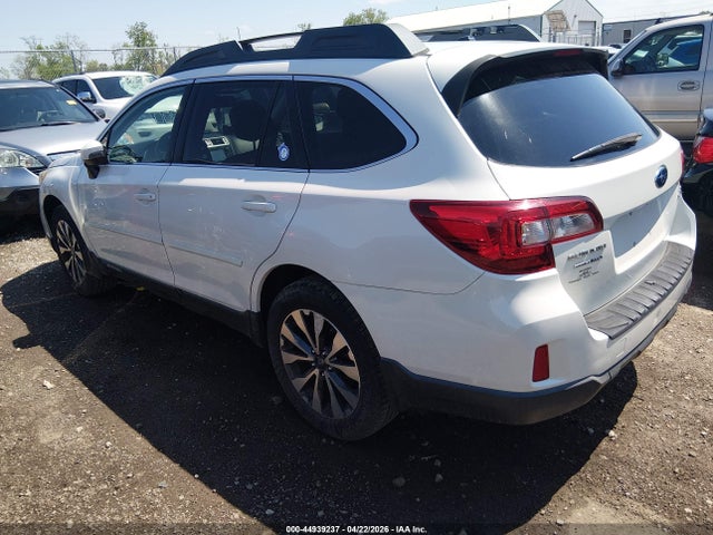 44939237 :رقم المزاد ، 4S4BSBJC2F3275976 vin ، 2015 Subaru Outback 2.5i Limited مزاد بيع