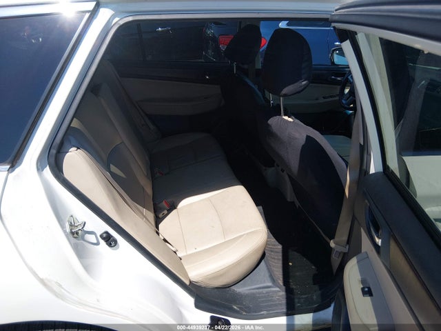 44939237 :رقم المزاد ، 4S4BSBJC2F3275976 vin ، 2015 Subaru Outback 2.5i Limited مزاد بيع