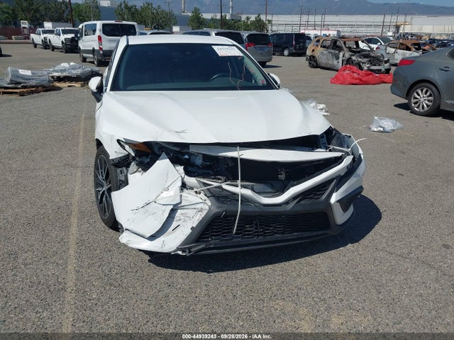 2024 Toyota Camry Se მანქანა იყიდება აუქციონზე, vin: 4T1G11AK8RU847612, აუქციონის ნომერი: 44939243
