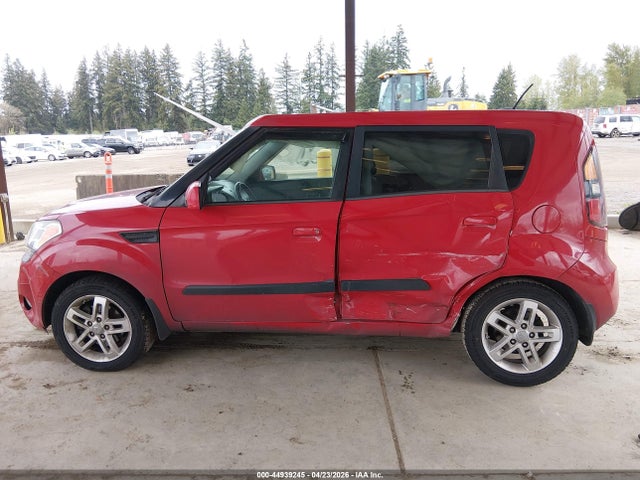 44939245 :رقم المزاد ، KNDJT2A21A7143782 vin ، 2010 Kia Soul + مزاد بيع