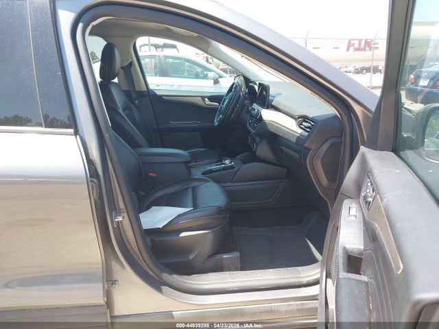 Продаж на аукціоні авто 2022 Ford Escape Sel, vin: 1FMCU0H60NUA02840, номер лоту: 44939286