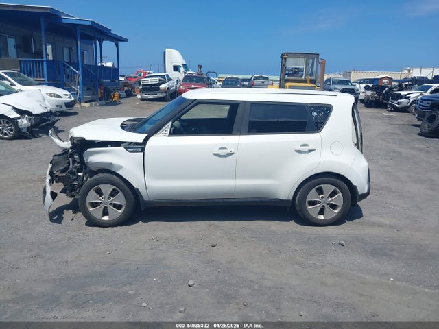 2016 Kia Soul მანქანა იყიდება აუქციონზე, vin: KNDJN2A29G7274431, აუქციონის ნომერი: 44939302