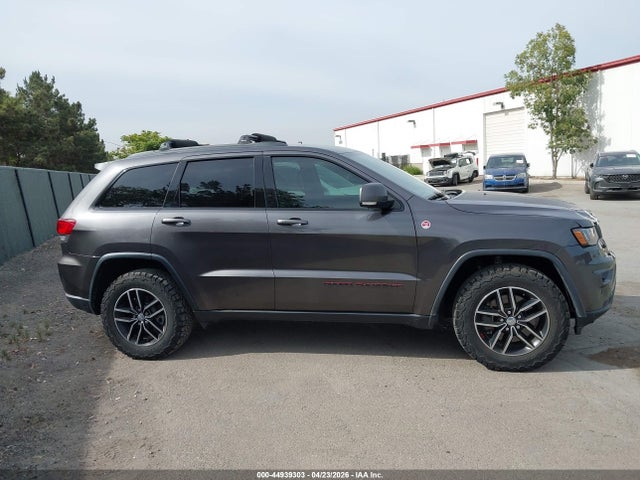 1C4RJFLT8JC226994 Jeep Grand Cherokee Trailhawk 4x4