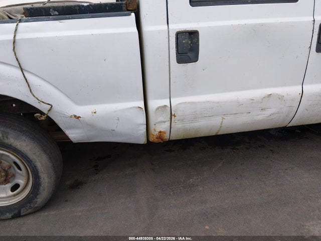 44939305 :رقم المزاد ، 1FT7W2A62BEB12106 vin ، 2011 Ford F-250 Xl مزاد بيع