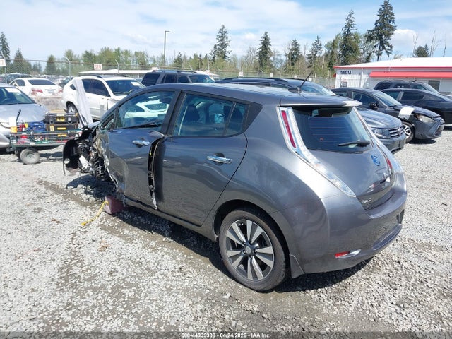 1N4AZ0CP7FC317533 Nissan LEAF SV