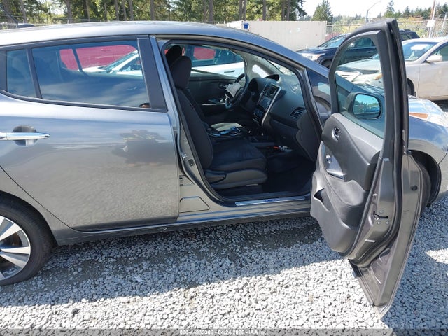 1N4AZ0CP7FC317533 Nissan LEAF SV
