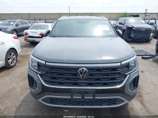 2024 Volkswagen Atlas Cross Sport 2.0t Se W/technology მანქანა იყიდება აუქციონზე, vin: 1V2WE2CA2RC251110, აუქციონის ნომერი: 44939316
