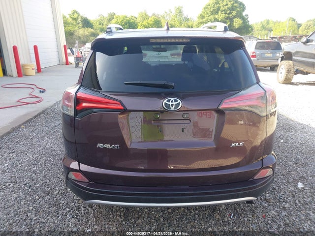 Toyota Rav4 Xle 2016 2T3WFREV4GW235170 Image 16