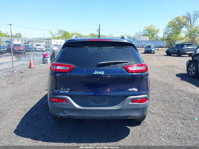 44939337 :رقم المزاد ، 1C4PJMCB3FW533871 vin ، 2015 Jeep Cherokee Latitude مزاد بيع