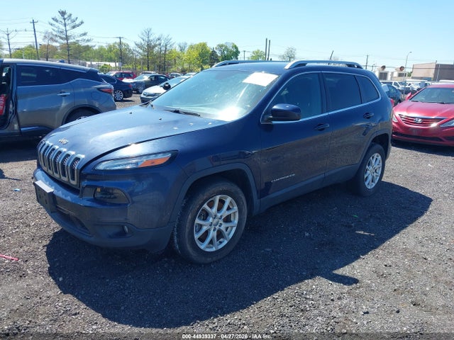 44939337 :رقم المزاد ، 1C4PJMCB3FW533871 vin ، 2015 Jeep Cherokee Latitude مزاد بيع
