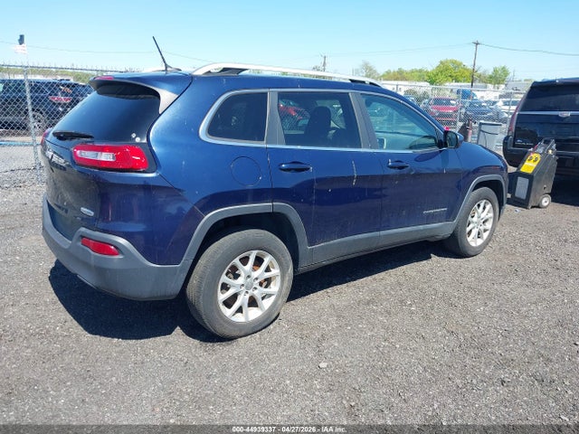 44939337 :رقم المزاد ، 1C4PJMCB3FW533871 vin ، 2015 Jeep Cherokee Latitude مزاد بيع