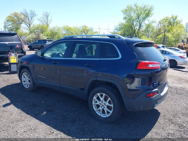 44939337 :رقم المزاد ، 1C4PJMCB3FW533871 vin ، 2015 Jeep Cherokee Latitude مزاد بيع