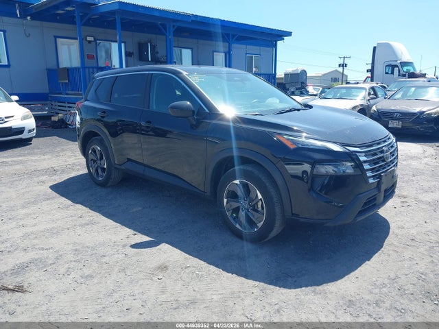44939352 :رقم المزاد ، 5N1BT3BA8SC815406 vin ، 2025 Nissan Rogue Sv Fwd مزاد بيع