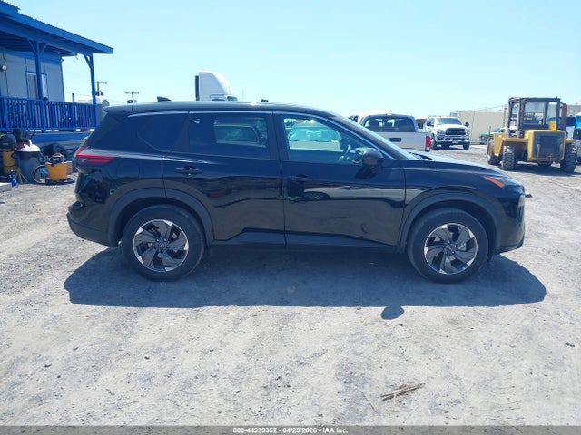 44939352 :رقم المزاد ، 5N1BT3BA8SC815406 vin ، 2025 Nissan Rogue Sv Fwd مزاد بيع