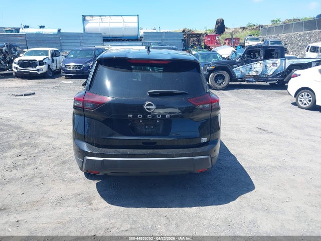 44939352 :رقم المزاد ، 5N1BT3BA8SC815406 vin ، 2025 Nissan Rogue Sv Fwd مزاد بيع