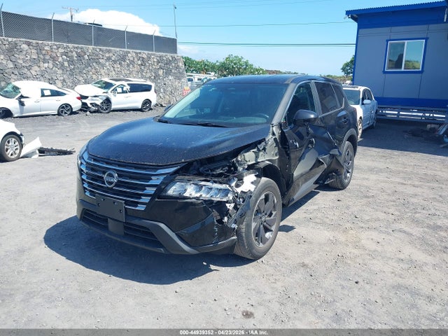 44939352 :رقم المزاد ، 5N1BT3BA8SC815406 vin ، 2025 Nissan Rogue Sv Fwd مزاد بيع