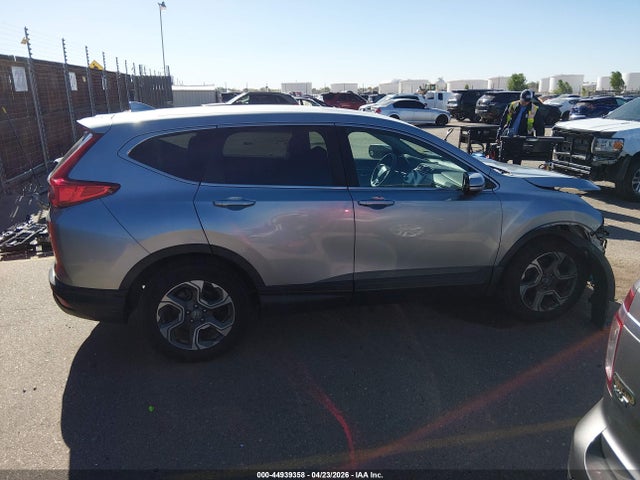 44939358 :رقم المزاد ، 7FARW2H55JE106078 vin ، 2018 Honda Cr-v Ex مزاد بيع