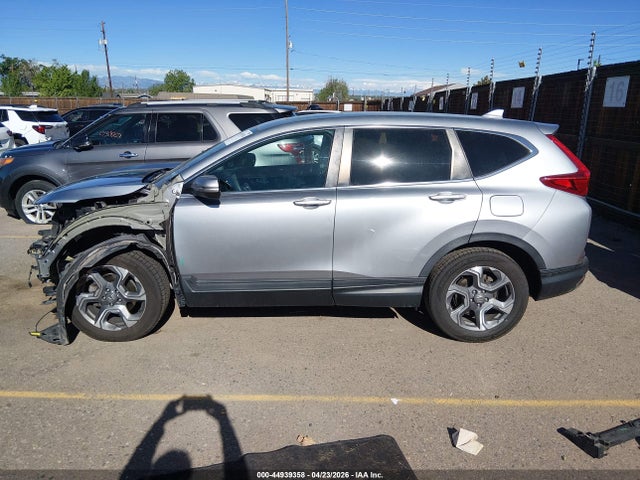 44939358 :رقم المزاد ، 7FARW2H55JE106078 vin ، 2018 Honda Cr-v Ex مزاد بيع
