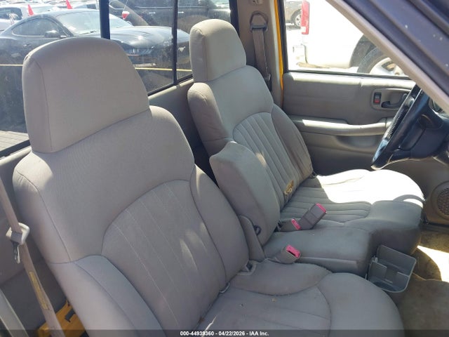 Продаж на аукціоні авто 2003 Chevrolet S-10 Ls, vin: 1GCCS14X838142655, номер лоту: 44939360