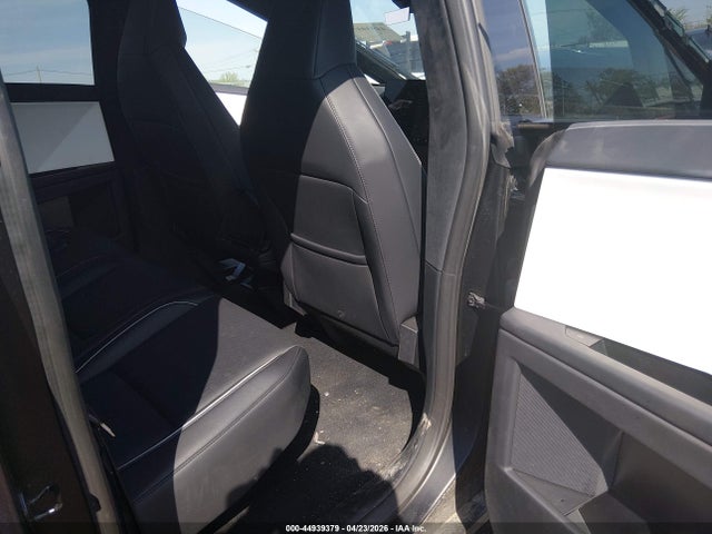 44939379 :رقم المزاد ، 7G2CEHEE1RA012409 vin ، 2024 Tesla Cybertruck Cyberbeast مزاد بيع