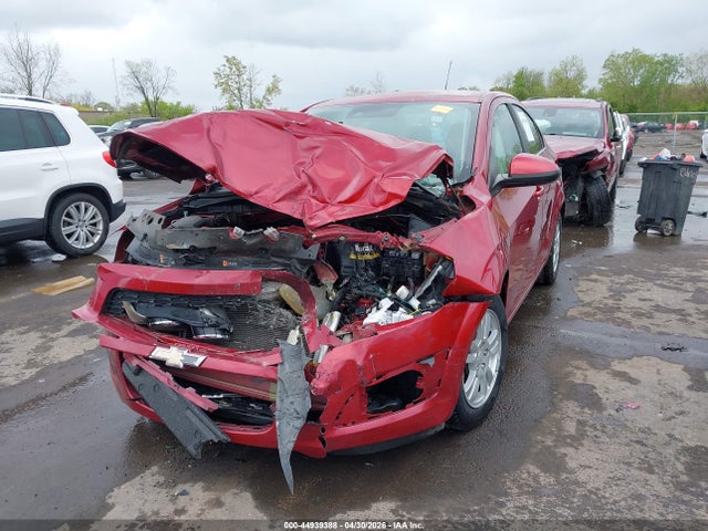 44939388 :رقم المزاد ، 1G1JC5SH4G4115241 vin ، 2016 Chevrolet Sonic Lt Auto مزاد بيع