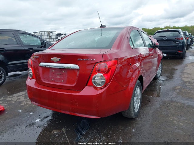 44939388 :رقم المزاد ، 1G1JC5SH4G4115241 vin ، 2016 Chevrolet Sonic Lt Auto مزاد بيع