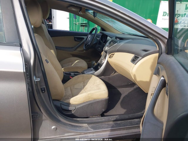 Продаж на аукціоні авто 2011 Hyundai Elantra Gls, vin: 5NPDH4AE5BH047803, номер лоту: 44939413