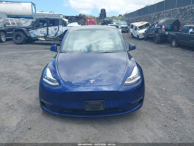 44939463 :رقم المزاد ، 5YJYGDEE4MF198664 vin ، 2021 Tesla Model Y Long Range Dual Motor All-wheel Drive مزاد بيع