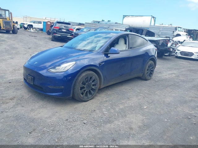44939463 :رقم المزاد ، 5YJYGDEE4MF198664 vin ، 2021 Tesla Model Y Long Range Dual Motor All-wheel Drive مزاد بيع