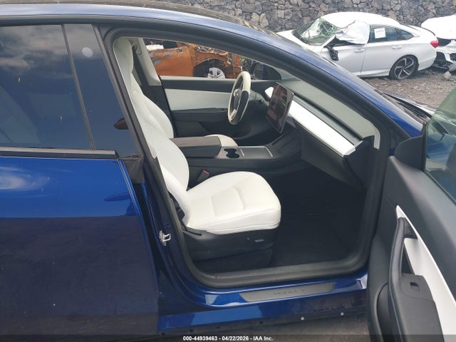44939463 :رقم المزاد ، 5YJYGDEE4MF198664 vin ، 2021 Tesla Model Y Long Range Dual Motor All-wheel Drive مزاد بيع