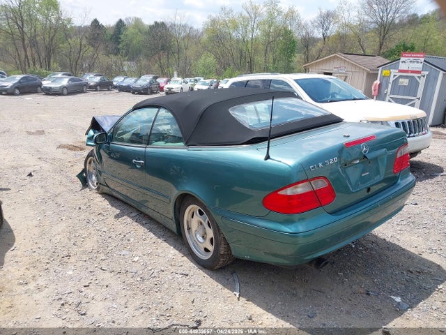 44939557 :رقم المزاد ، WDBLK65GXYT030650 vin ، 2000 Mercedes-benz Clk 320 مزاد بيع