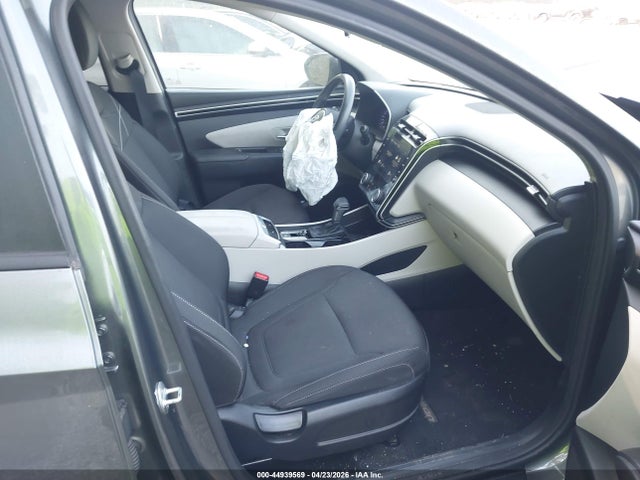 Продажа на аукционе авто 2022 Hyundai Tucson Sel, vin: 5NMJB3AE3NH131845, номер лота: 44939569