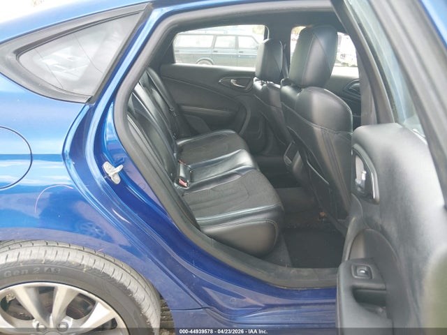 Продажа на аукционе авто 2015 Chrysler 200 S, vin: 1C3CCCBB5FN578700, номер лота: 44939578