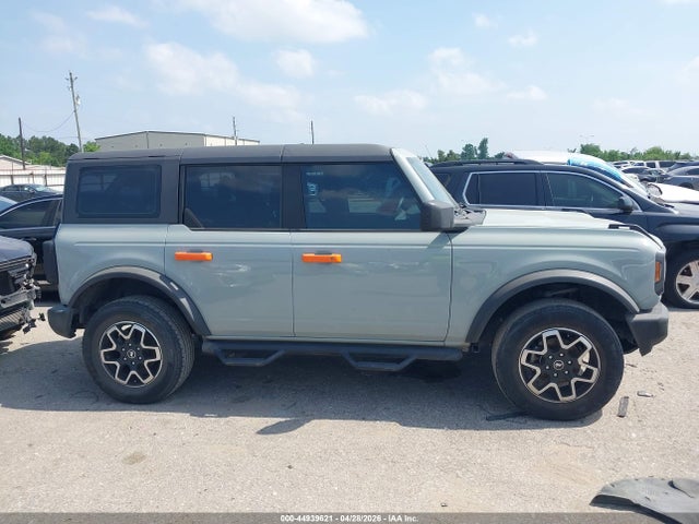 Продаж на аукціоні авто 2022 Ford Bronco, vin: 1FMDE5BH5NLB10840, номер лоту: 44939621
